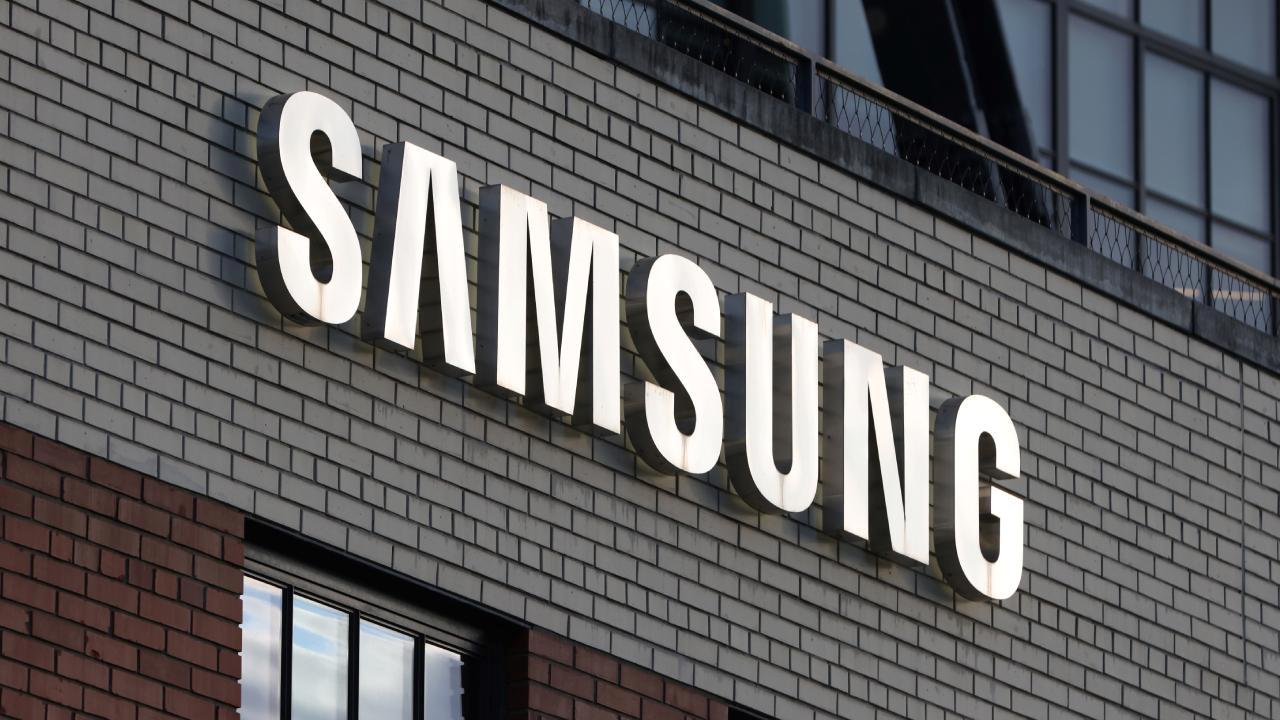 Samsung, Oxford Semantic Technologies'i Satın Alarak AI Alanında Gücünü Artırıyor 4 samsung-oxford-semantic-technologiesi-satin-alarak-ai-alaninda-gucunu-artiriyor-bZviOCsO.jpg