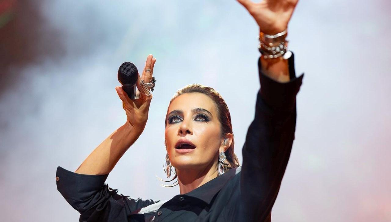 Şarkıcı Sıla ve Hayko Cepkin'den Konser Duyuruları 4 sarkici-sila-ve-hayko-cepkinden-konser-duyurulari-kIztI8xC.jpg