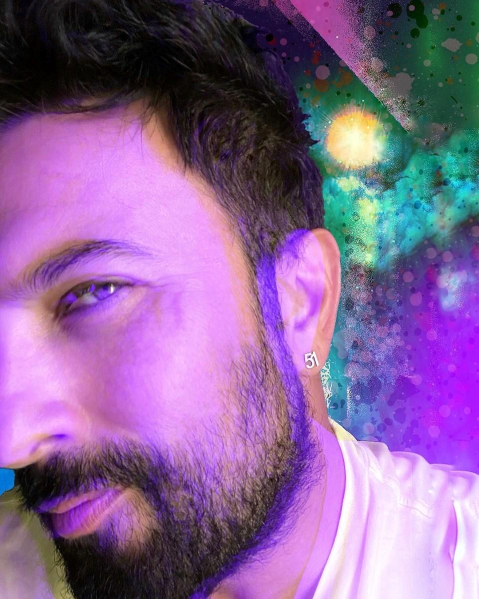 Tarkan'ın Yeni Albümü "Kuantum 51" ve Özel Haberleri 2 Tarkan'ın Kızı Liya Okula Başlıyor