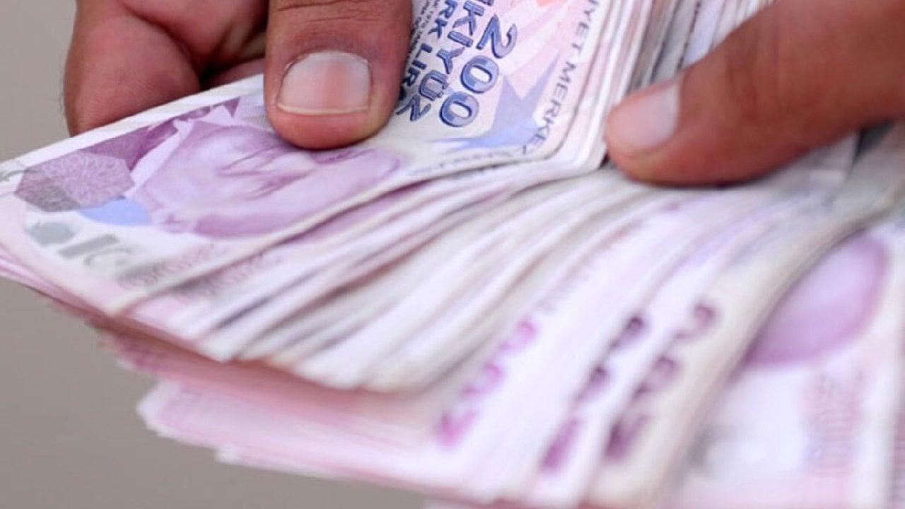 Türkiye'de ÖTV Zammı Kapıda: Akaryakıt, Sigara ve Alkollü İçkilerde Büyük Artış Bekleniyor 2 turkiyede-otv-zammi-kapida-akaryakit-sigara-ve-alkollu-ickilerde-buyuk-artis-bekleniyor-UXfC5bX4.jpg