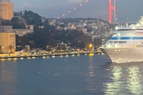 Türkiye’nin Kruvaziyer Turizmindeki Büyük Başarısı: Yolcu Sayısında Rekor Artış 1 turkiyenin-kruvaziyer-turizmindeki-buyuk-basarisi-yolcu-sayisinda-rekor-artis-LI9OBlXg.jpg