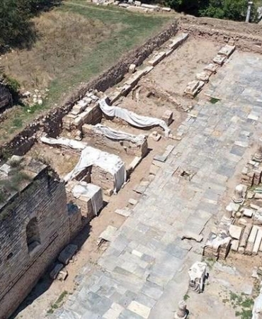 Afrodisias Antik Kenti'nde Yeni Arkeolojik Keşifler 4 afrodisias-antik-kentinde-yeni-arkeolojik-kesifler-9Su6zNK5.jpg