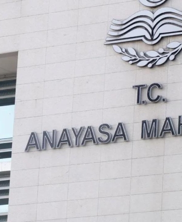 Anayasa Mahkemesi, Türkiye Gençlik Partisi'nin Kapanmasına Karar Verdi 3 anayasa-mahkemesi-turkiye-genclik-partisinin-kapanmasina-karar-verdi-kG5RKhVT.jpg