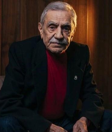 Aydemir Akbaş: Türk Sinemasının ve Tiyatrosunun Öncüsü 9 aydemir-akbas-turk-sinemasinin-ve-tiyatrosunun-oncusu-D4QgAzUe.jpg