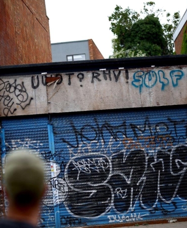 Banksy'nin Londra'daki Sanat Eseri Çalındı 3 banksynin-londradaki-sanat-eseri-calindi-IS3j7m4R.jpg