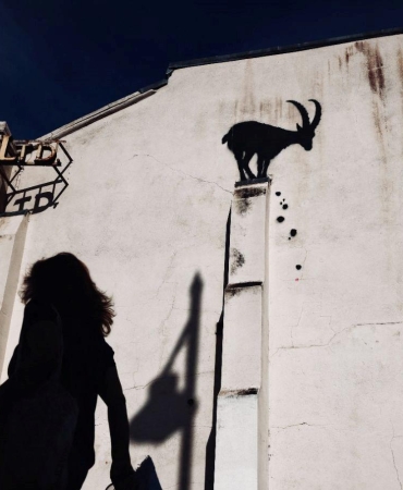 Banksy'nin Yeni Eseri Londra'da Ortaya Çıktı 10 banksynin-yeni-eseri-londrada-ortaya-cikti-eP65Iw7F.jpg