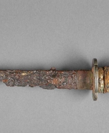 Berlin'de Bulunan 17. Yüzyıla Ait Gizemli Japon Kılıcı 2 berlinde-bulunan-17-yuzyila-ait-gizemli-japon-kilici-2hsJSJtT.jpg