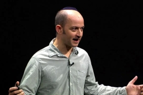Character.AI Kurucu Ortaklarının Google'a Dönüşü ve Yapay Zeka Gelişmeleri 5 characterai-kurucu-ortaklarinin-googlea-donusu-ve-yapay-zeka-gelismeleri-lbIPJuQe.jpg