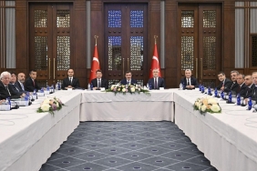 Cumhurbaşkanı Yardımcısı Cevdet Yılmaz ve TİSK Heyeti Görüşmesi 3 cumhurbaskani-yardimcisi-cevdet-yilmaz-ve-tisk-heyeti-gorusmesi-lj6xIWOs.jpg