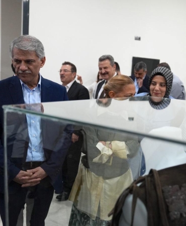 Erzurum'da Kültür Yolu Festivali Başladı 8 erzurumda-kultur-yolu-festivali-basladi-WUzYzmKY.jpg
