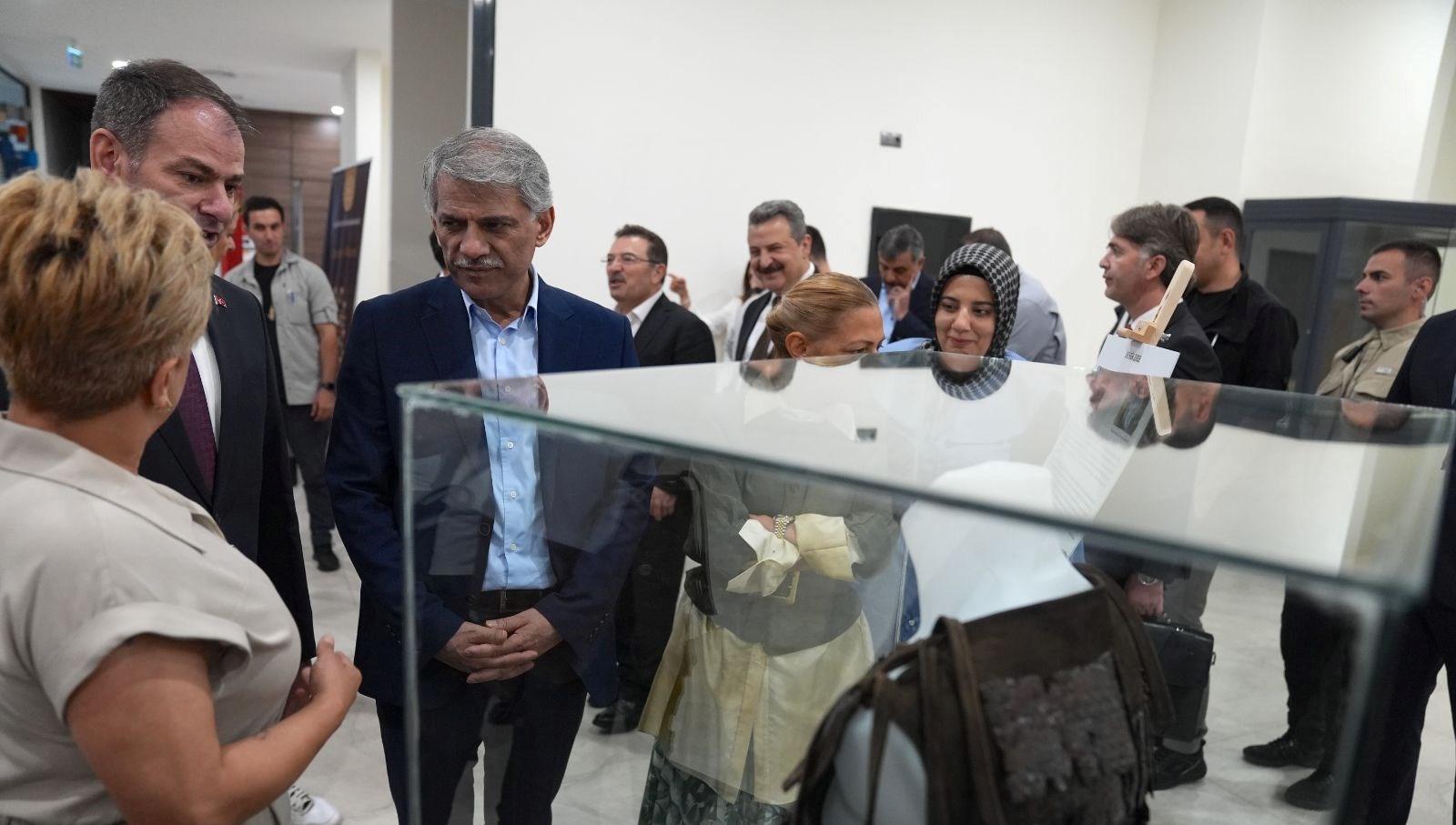 erzurumda-kultur-yolu-festivali-basladi-WUzYzmKY.jpg