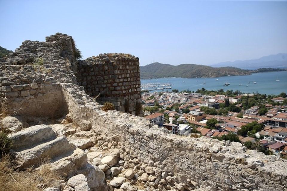 Fethiye Kalesi Kazı Çalışmaları ve Tarihi Eserler 2 Fethiye Kalesi Kazı Çalışmaları ve Tarihi Eserler