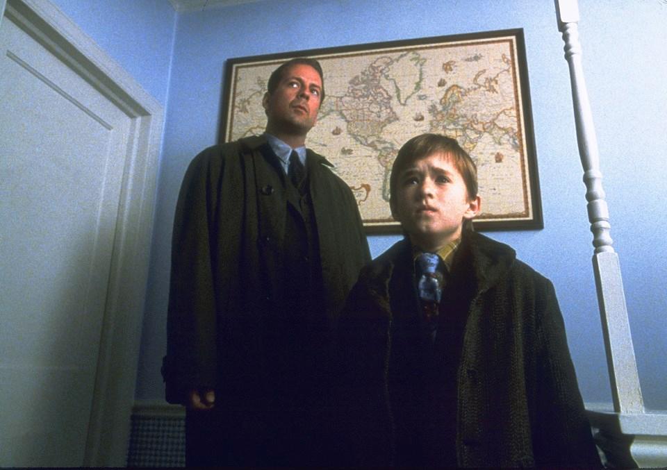 Haley Joel Osment: Hollywood'a Dönüş ve Yeni Projeleri 2 Haley Joel Osment: Hollywood'a Dönüş ve Yeni Projeleri
