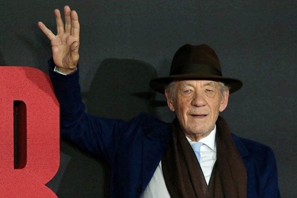 Ian McKellen Hastaneye Kaldırıldı: Gandalf'ın Usta Oyuncusunun Sağlık Durumu 2 Ian McKellen Hastaneye Kaldırıldı: Gandalf'ın Usta Oyuncusunun Sağlık Durumu