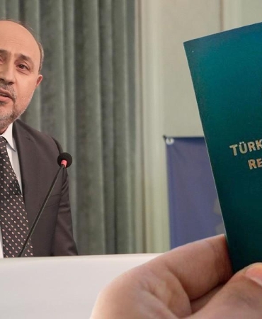 is-dunyasi-yesil-pasaport-icin-meclisten-destek-bekliyor-gVnFUZcY.jpg