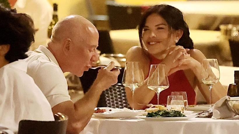 Jeff Bezos ve Lauren Sánchez'in Romantik Roma Gezisinin Detayları 14 Jeff Bezos ve Lauren Sánchez'in Romantik Roma Gezisinin Detayları