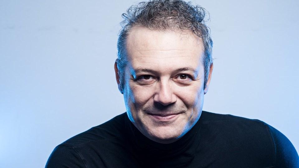 Levent Üzümcü İzmir Büyükşehir Belediyesi Şehir Tiyatroları'nın Yeni Genel Sanat Yönetmeni 1 Levent Üzümcü: Yeni Genel Sanat Yönetmeni