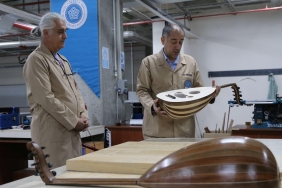 NEÜ'de Çalgı Yapım Bakım ve Onarım Atölyesi Açıldı 2 neude-calgi-yapim-bakim-ve-onarim-atolyesi-acildi-nyVONKDR.jpg