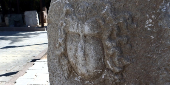 Sungurlu’da Tarihi Dionysos Kabartması Keşfi