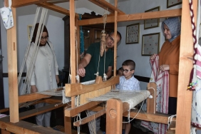 Tarihi Konağın Müzeye Dönüşümü ve Ziyaretçi Deneyimleri 4 tarihi-konagin-muzeye-donusumu-ve-ziyaretci-deneyimleri-s7SisWOr.jpg