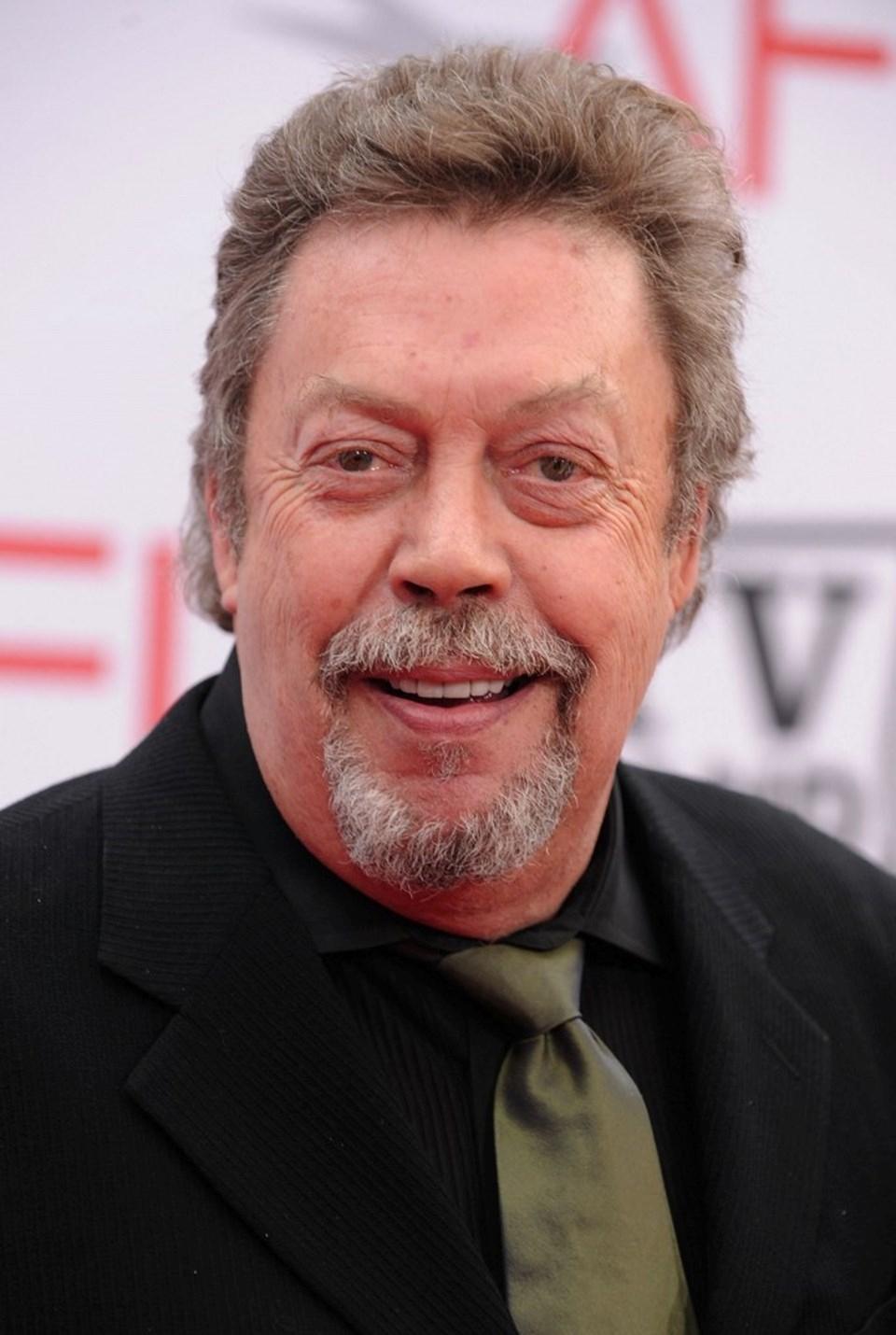 Tim Curry Sinemaya Dönüyor: Yeni Korku Filmi 'Stream' 1 Curry ile Çalışmanın Önemi