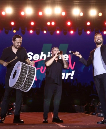 Türkiye Kültür Yolu Festivali Erzurum'da Sanat ve Kültür Coşkusuyla Gerçekleşti 2 turkiye-kultur-yolu-festivali-erzurumda-sanat-ve-kultur-coskusuyla-gerceklesti-qaQ9pXcn.jpg