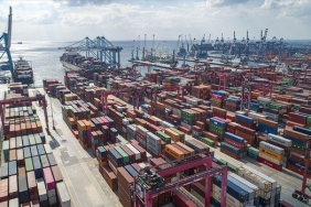 ABD'de Ticaret Açığı Düşüşe Geçti: Ağustos Ayında Ekonomik Canlanma İşaretleri! 4 abdde-ticaret-acigi-dususe-gecti-agustos-ayinda-ekonomik-canlanma-isaretleri-vMH8eptC.jpg