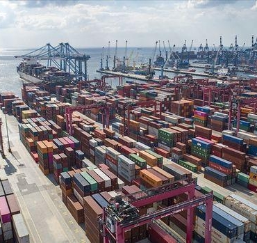 ABD'de Ticaret Açığı Düşüşe Geçti: Ağustos Ayında Ekonomik Canlanma İşaretleri! 8 abdde-ticaret-acigi-dususe-gecti-agustos-ayinda-ekonomik-canlanma-isaretleri-vMH8eptC.jpg