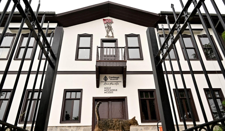 Abidin Paşa Köşkü Müzesi: Milli Mücadele Tarihinin Gizemlerini Keşfedin! 6 abidin-pasa-kosku-muzesi-milli-mucadele-tarihinin-gizemlerini-kesfedin-8jXc2Z8k.jpg