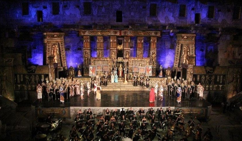 Aspendos Antik Tiyatrosu'nda Aida Operası ile Festival Açılışı 1 aspendos-antik-tiyatrosunda-aida-operasi-ile-festival-acilisi-qWU84rxS.jpg