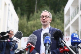 Avusturya'da Sıra Dışı Bir Zafer: FPÖ Genel Seçimlerde Tarih Yazdı! 6 avusturyada-sira-disi-bir-zafer-fpo-genel-secimlerde-tarih-yazdi-cGmMfCiy.jpg