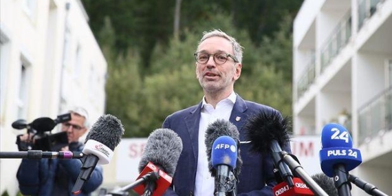 Avusturya’da Şok Seçim Sonucu: Aşırı Sağ Partiler Zirveye Yerleşti!