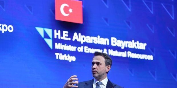 Bakan Bayraktar’dan Çarpıcı Açıklama: Doğalgaz Fiyat Artışını Engellemek İçin Mücadele Ediyoruz!