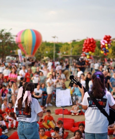 canakkalede-turkiye-kultur-yolu-festivali-coskusu-Hk8YMHCb.jpg