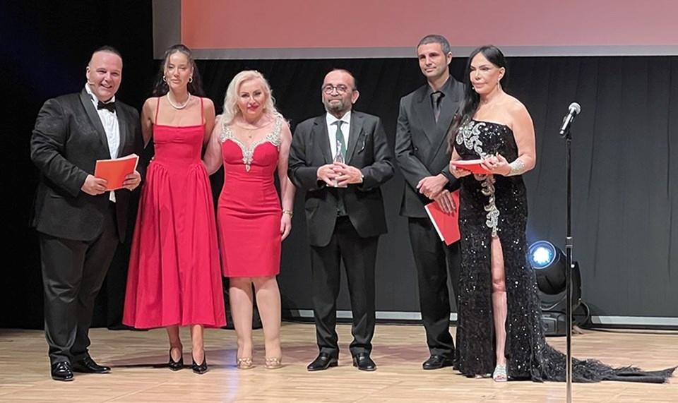 Cemal Reşit Rey Konser Salonu’nda Film-San Ödül Töreni 1 Cemal Reşit Rey Konser Salonu’nda Anlamlı Bir Ödül Töreni
