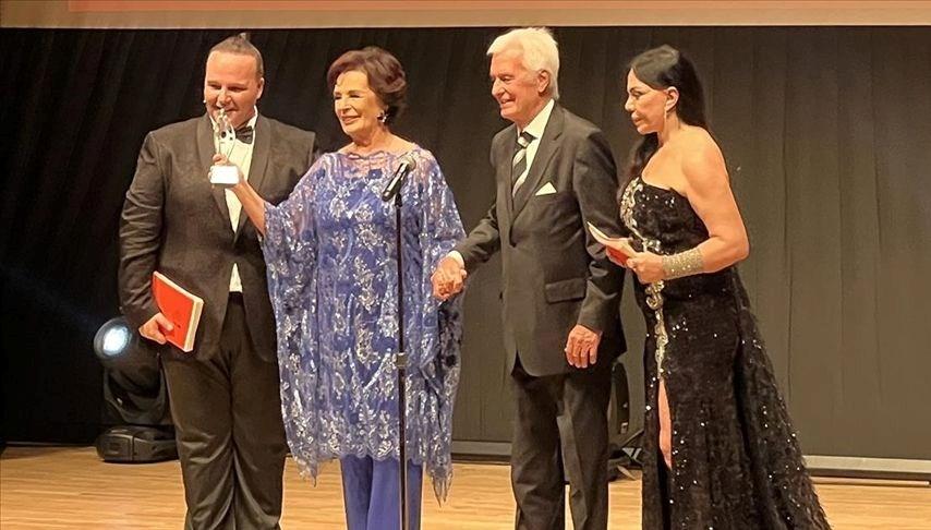 Cemal Reşit Rey Konser Salonu’nda Film-San Ödül Töreni 4 cemal-resit-rey-konser-salonunda-film-san-odul-toreni-7PWrP26G.jpg