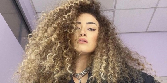Dilan Çıtak Tatlıses ve Uçaktaki Kedi Kavgası