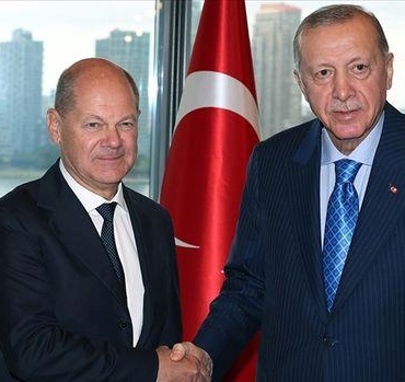 Erdoğan ve Scholz Görüşmesinde Tarihi Anlar! Almanya-Türkiye İlişkileri Yeniden Şekilleniyor! 8 erdogan-ve-scholz-gorusmesinde-tarihi-anlar-almanya-turkiye-iliskileri-yeniden-sekilleniyor-frfRe8MM.jpg