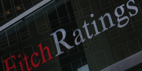 Fitch, Fed’in Şok Tahminini Açıkladı: Ekonomi Sarsılıyor!
