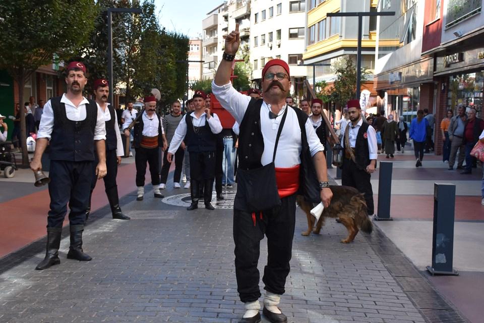 İtfaiye Haftası: Cesur Kahramanların Coşkulu Kutlamasıyla Yangın Güvenliğine Dikkat Çekildi! 1 Trabzon'da İtfaiye Haftası Etkinlikleri