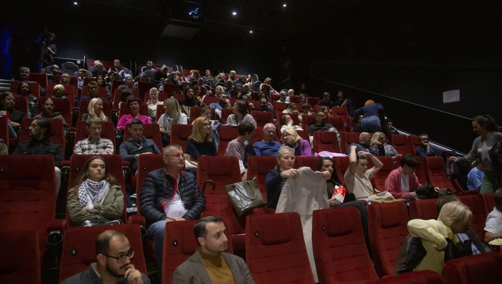 Kutsal İşgal Belgeseli, Anadolu Ajansı'nın Global İletişim Ortağı Olduğu Festivalde İzleyiciyle Buluştu 2 kutsal-isgal-belgeseli-anadolu-ajansinin-global-iletisim-ortagi-oldugu-festivalde-izleyiciyle-bulustu-8nZcctDx.jpg