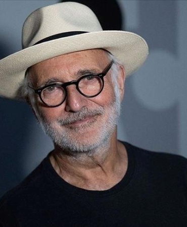 Ludovico Einaudi ile Müzik ve Doğa Üzerine Söyleşi 5 ludovico-einaudi-ile-muzik-ve-doga-uzerine-soylesi-ghB7FKbG.jpg