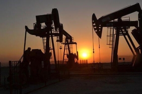 petrol-fiyatlarinda-sert-dusus-devam-ediyor-ArWfQURu.jpg