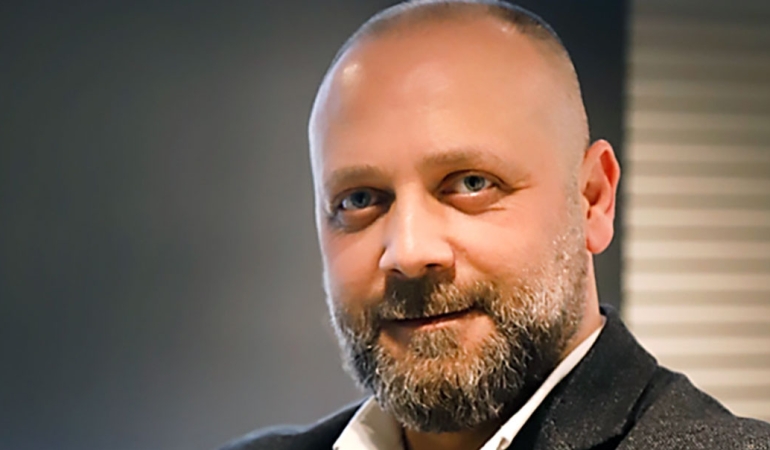 Sinoz Kozmetik'e Yeni Satış Direktörü: Serkan Göğer Atandı 6 Serkan Göğer