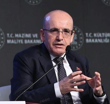 Şimşek'ten Çarpıcı Açıklama: Yıl Sonu Enflasyonu Hedefi 41,5 - 42 Arasında! 9 simsekten-carpici-aciklama-yil-sonu-enflasyonu-hedefi-415-42-arasinda-vDiuIpXk.jpg