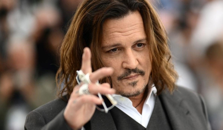 Şok Edici! Johnny Depp'e Onur Ödülü Veriliyor: Bu Kararın Arkasındaki Gizemli Sebep Ne? 1 sok-edici-johnny-deppe-onur-odulu-veriliyor-bu-kararin-arkasindaki-gizemli-sebep-ne-5dyBcV5F.jpg