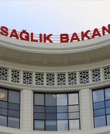 Teknoloji Bağımlılığına Dikkat: Halk Sağlığı Haftası'nda Önemli Açıklamalar 3 teknoloji-bagimliligina-dikkat-halk-sagligi-haftasinda-onemli-aciklamalar-fSZU2Qih.jpg
