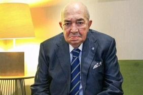 Türk Sinemasının Kayıp Hazineleri: Bay Sinema-Türker İnanoğlu Sergisi ile Geçmişe Yolculuk! 1 turk-sinemasinin-kayip-hazineleri-bay-sinema-turker-inanoglu-sergisi-ile-gecmise-yolculuk-QRCJSLPb.jpg