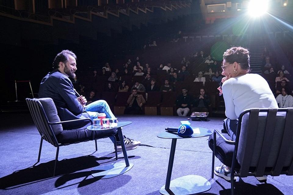 Abu Bakr Shawky'nin Cannesa Yolculuğu: 12. Boğaziçi Film Festivali'nde Sıra Dışı Anlar ve İlham Verici Hikayeler! 2 Abu Bakr Shawky'nin Cannesa Yolculuğu: 12. Boğaziçi Film Festivali'nde Sıra Dışı Anlar ve İlham Verici Hikayeler!