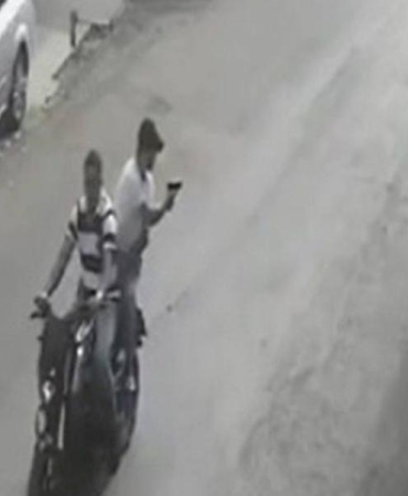 Adana'da Yolda Yürüyen İki Kişiye Düzenlenen Silahlı Saldırı 9 adanada-yolda-yuruyen-iki-kisiye-duzenlenen-silahli-saldiri-yQBvwgqU.jpg